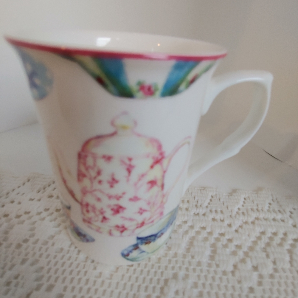 Stechcol Gracie Bone China Mug with Teapots